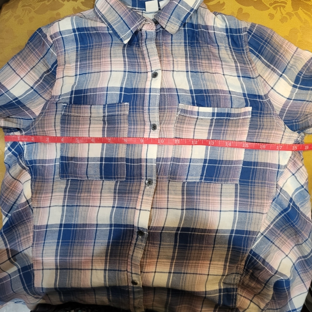 *3/$30 Sale* MELROSE and MARKET Oversized Plaid Button Down Flannel Swing Shirt - Picture 4 of 7